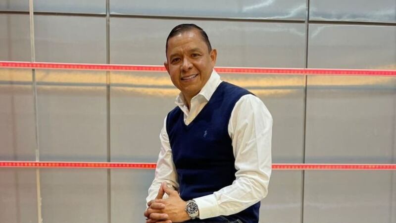 ¿Estrategia de marketing? Iván René Valenciano anunció que publicará su libro tras ser arrestado en Estados Unidos