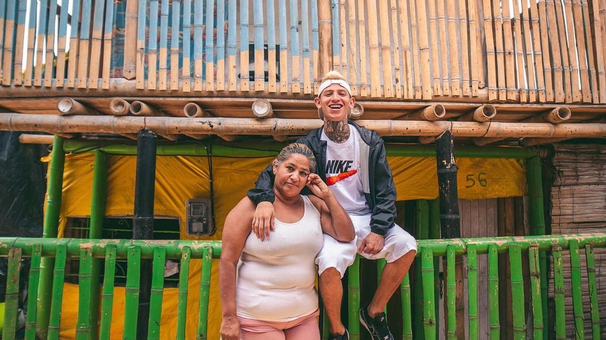 La Liendra junto a su mamá