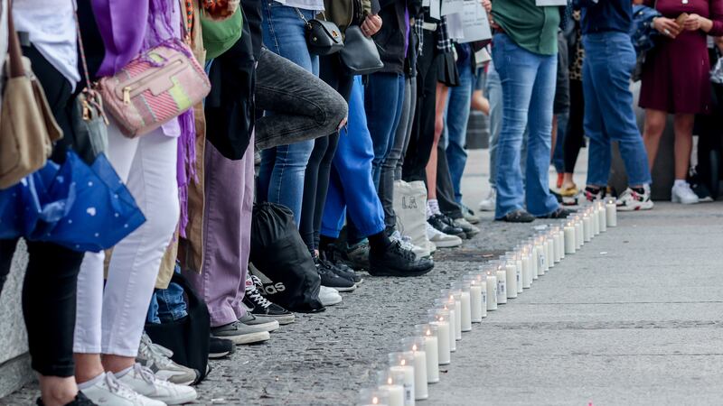 “Yo no debía estar viva, pero estoy aquí”: la impactante historia de una mujer que sobrevivió a intento feminicidio en Bogotá