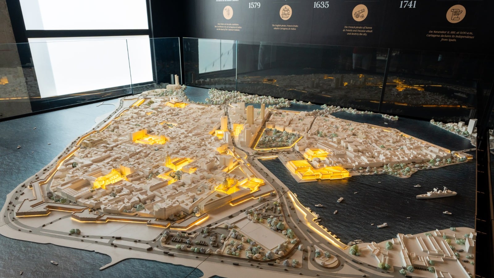 Maqueta revela una nueva perspectiva del Centro Histórico de Cartagena en miniatura.