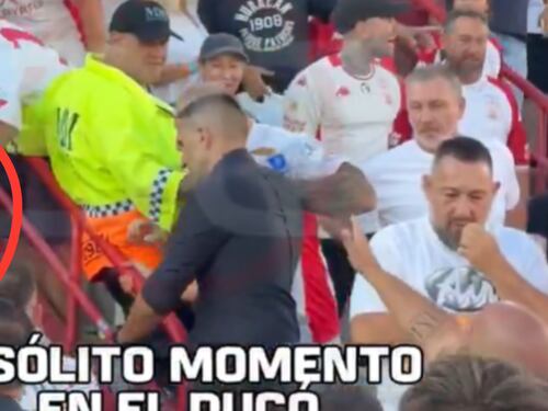 Insólito momento en clásico de Argentina: Un hincha le mandó un golpe a futbolista colombiano