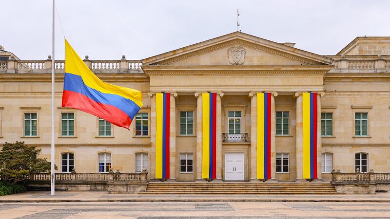 Procuraduría abre investigación a exedecán de la Presidencia por “presunto acto sexual y violencia de género”