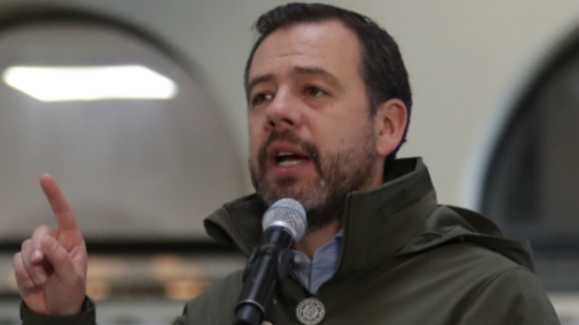 Carlos Fernando Galán confirmó que no irá con los demás alcaldes a Washington.