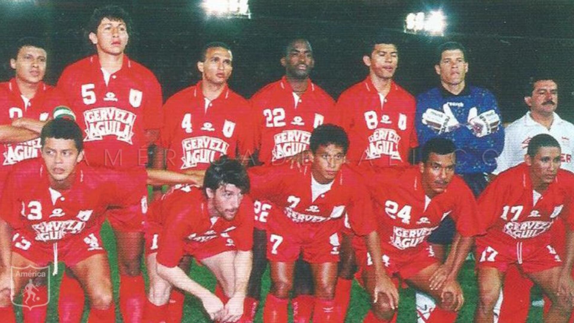 Exjugador del América puso vergonzosa excusa para explicar la derrota en la final de la Copa Libertadores 1996.