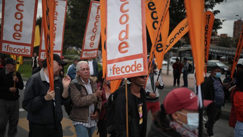 Centrales obreras se unen a Paro Nacional de maestros este 30 de octubre: estos son los puntos de concentración