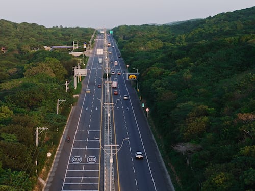 Ruta Costera, empresa de ISA VÍAS, primera concesión en implementar red de electrolineras en el Caribe