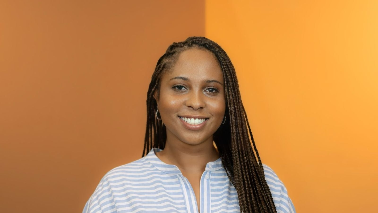 Foto de Giuliana Brayan, gerente técnica de Manos Visibles.