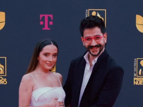 Critican a Evaluna por utilizar tacones tras revelar que está embarazada