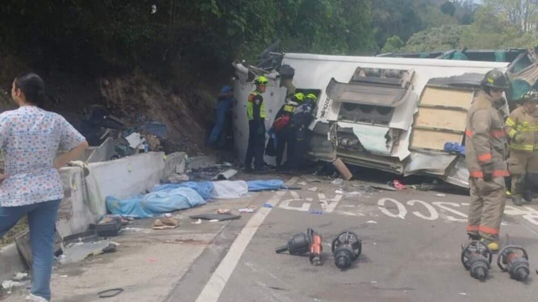 Accidente de bus vía Mosquera- La Mesa: revelan identidades de los seis estudiantes fallecidos.
