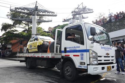 Una cabina del metrocable se desplomó en Medellín