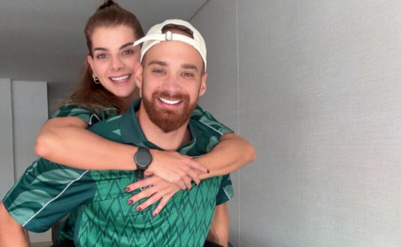 Jamil Farah reconfirma su declaración de amor a Carolina Cruz