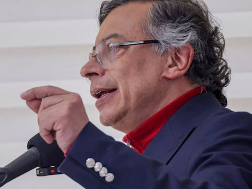 “Pueden poner sus quejas en el ministerio”: Petro asegura que ya empezó la jornada laboral diurna hasta las 7:00 p.m.