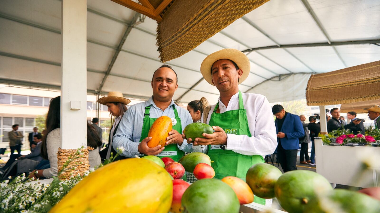 Campesinos representarán a Colombia en Europa.