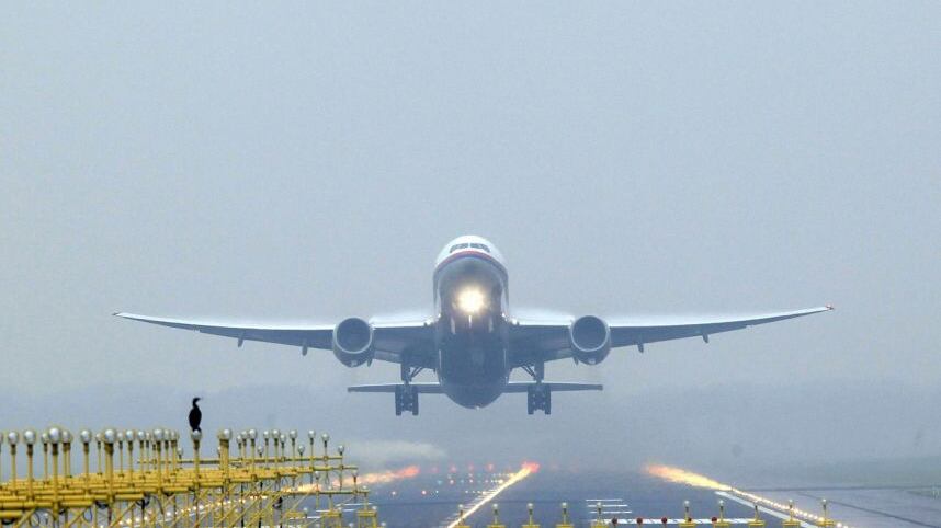 Cómo encontrar vuelos baratos