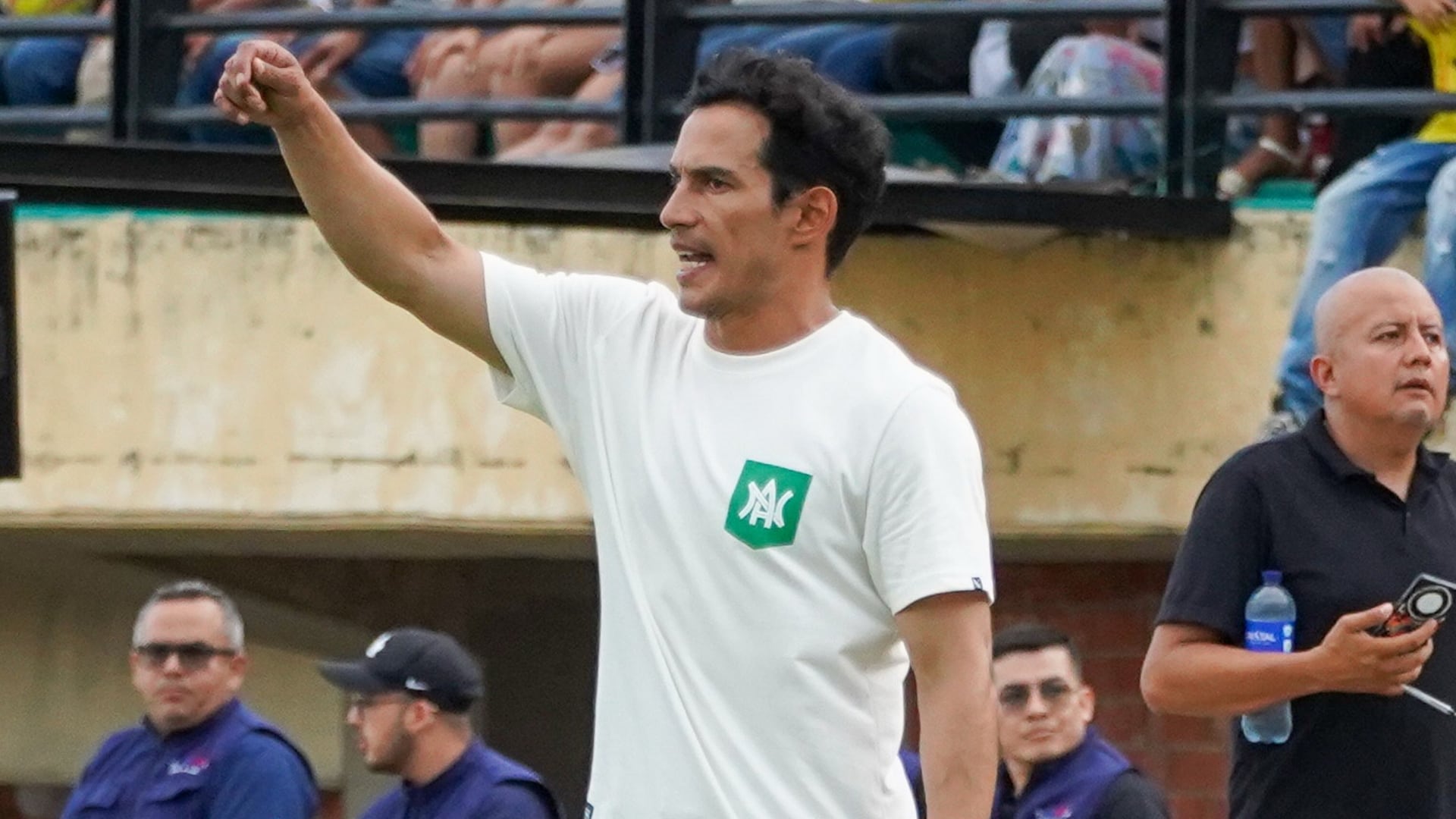Atlético Nacional confirmó la salida de Diego Arias como técnico del equipo profesional