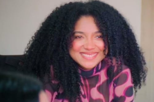 ¿Sin títulos pero con poder? Juliana Guerrero participó en evento del MinIgualdad y reactivó su agenda política