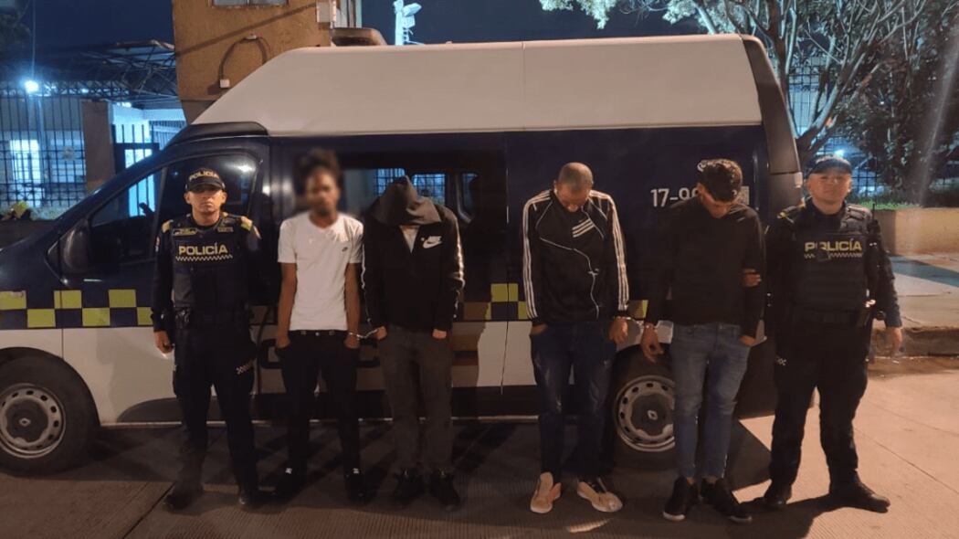 Capturan a cuatro delincuentes señalados de robar al interior de TransMilenio.