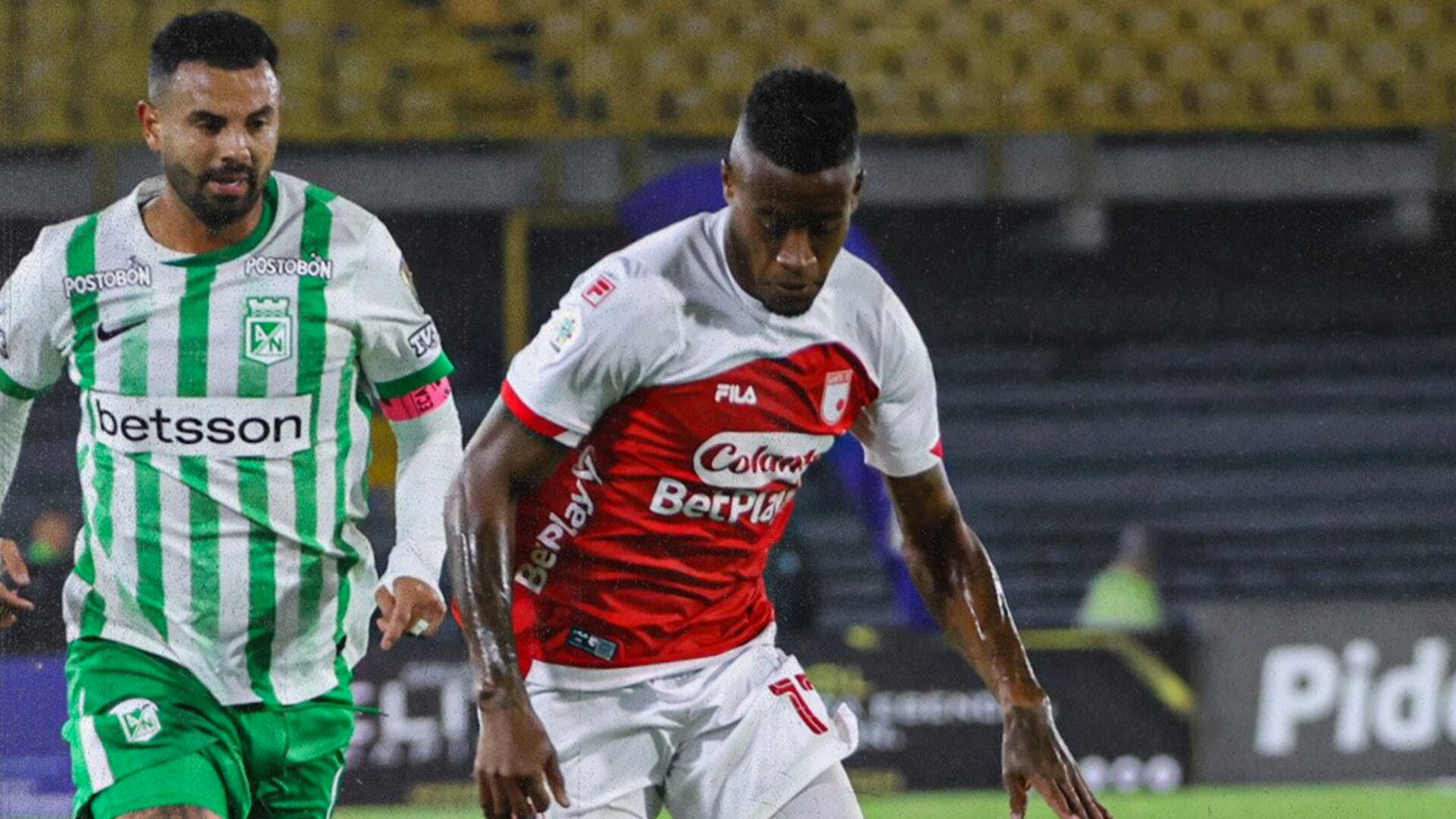 “No es penal”: Exárbitro explicó por qué estuvo mal pitar pena máxima para Nacional vs Santa Fe