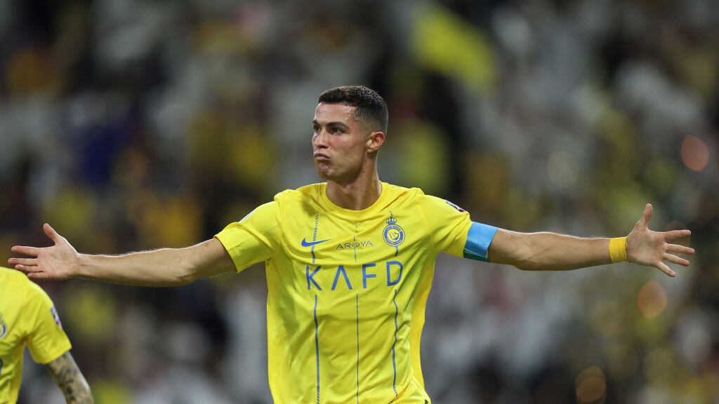 Cristiano Ronaldo anota doblete en la final de la Arab Club Champions Cup.