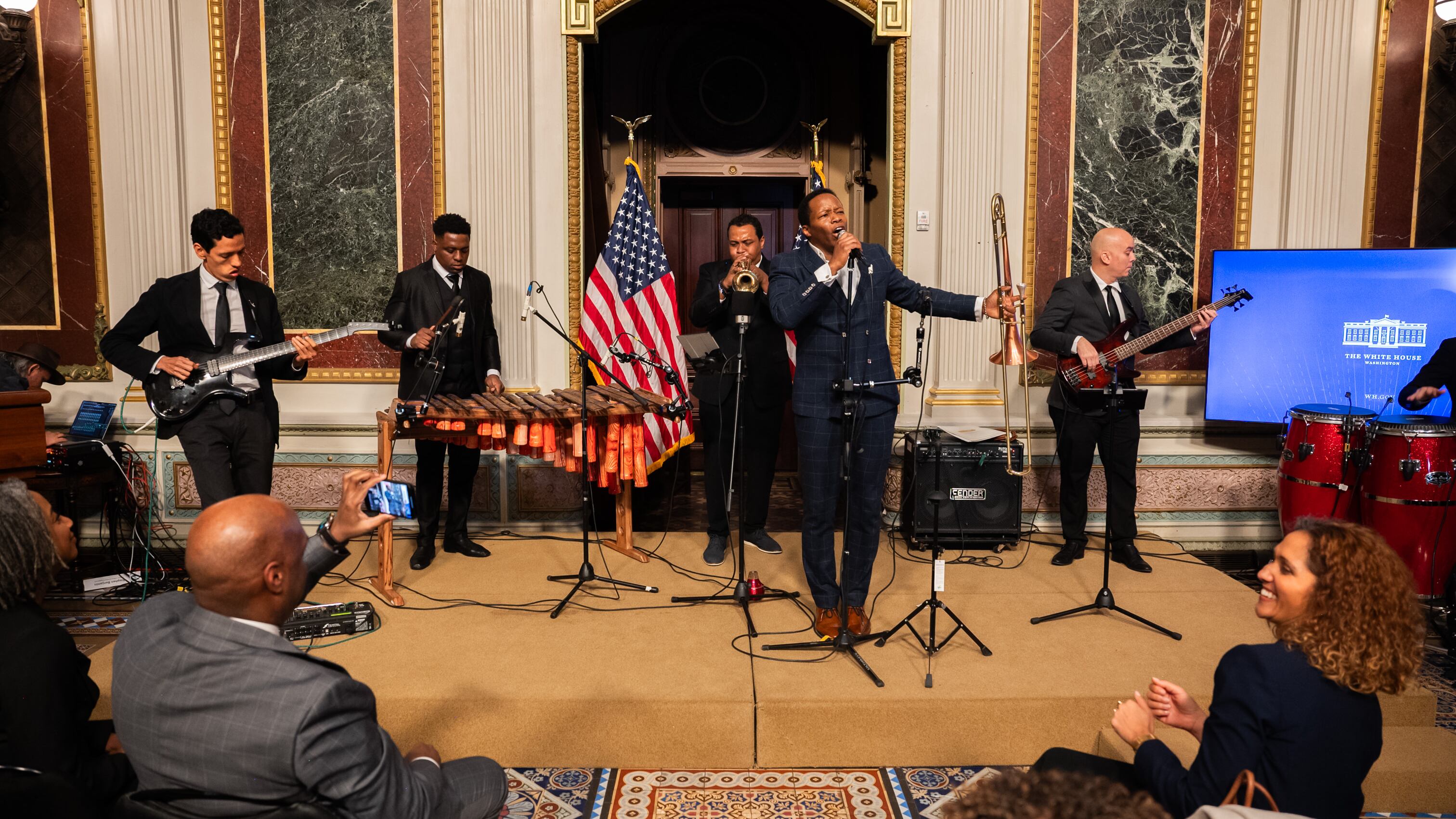 Mauro Castillo se convirtió en el primer afrolatino en grabar un disco en La Casa Blanca de los Estados Unidos
