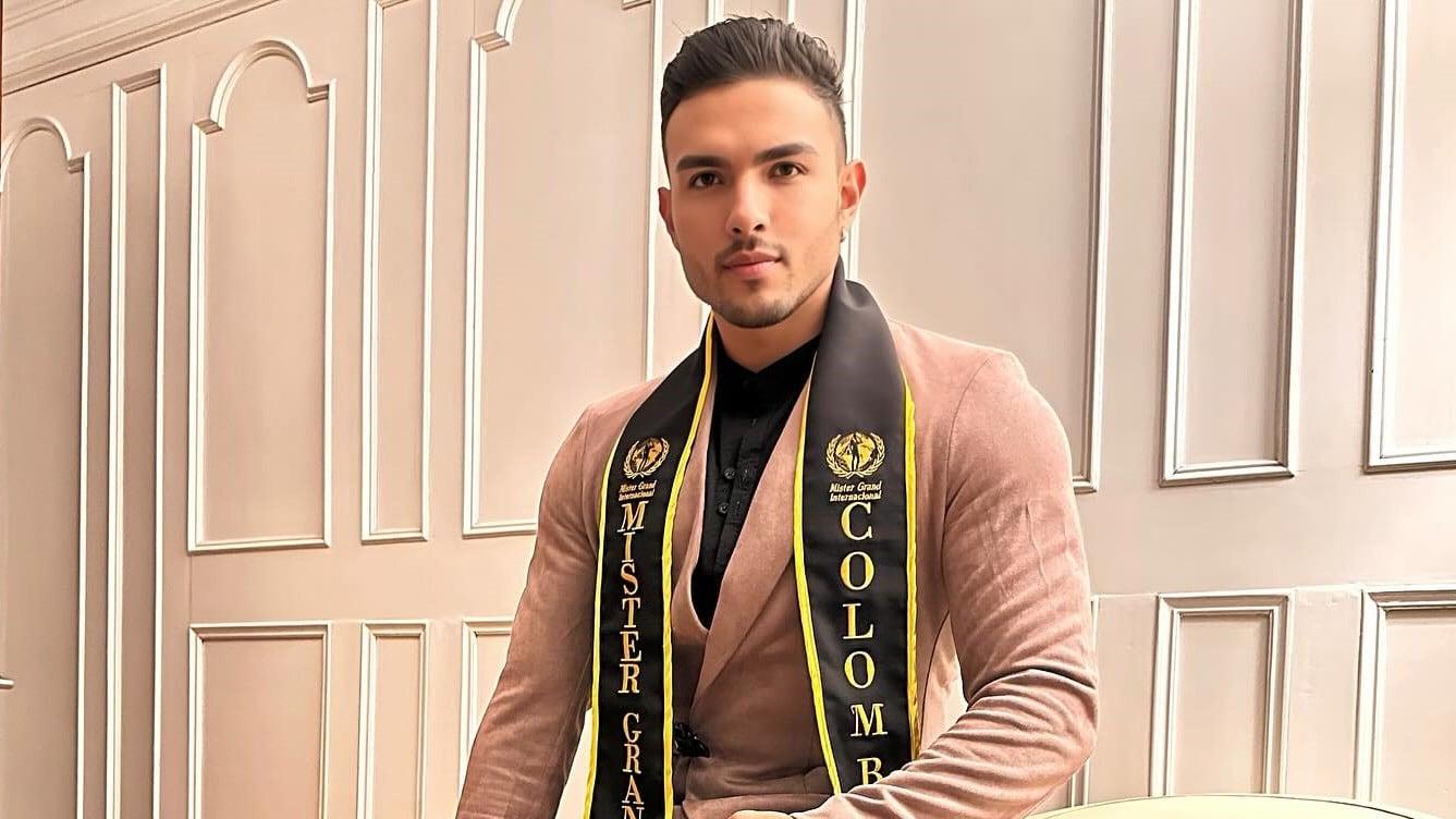 El Míster Grand International se llevará a cabo en España y un médico veterinario y zootecnista es el representante de Colombia.