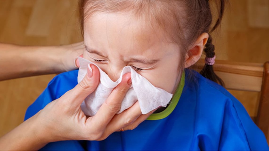 Hospitales en el país se están colmando de niños y jóvenes con el virus respiratorio sincitial.