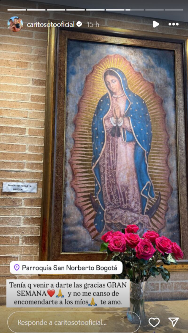 Carolina Soto mostró al santo al que le encomienda la salud y vida de sus hijos