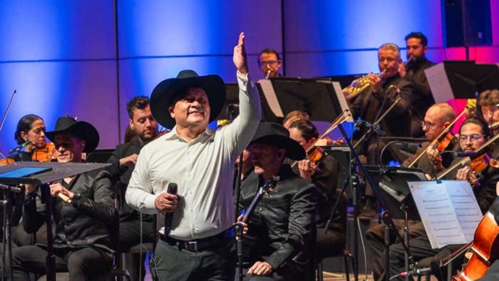 Walter Silva celebra sus 30 años de carrera junto a la Orquesta Sinfónica Nacional de Colombia