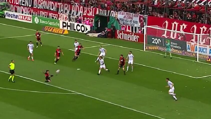 Golazo de Pablo Pérez ante Godoy Cruz