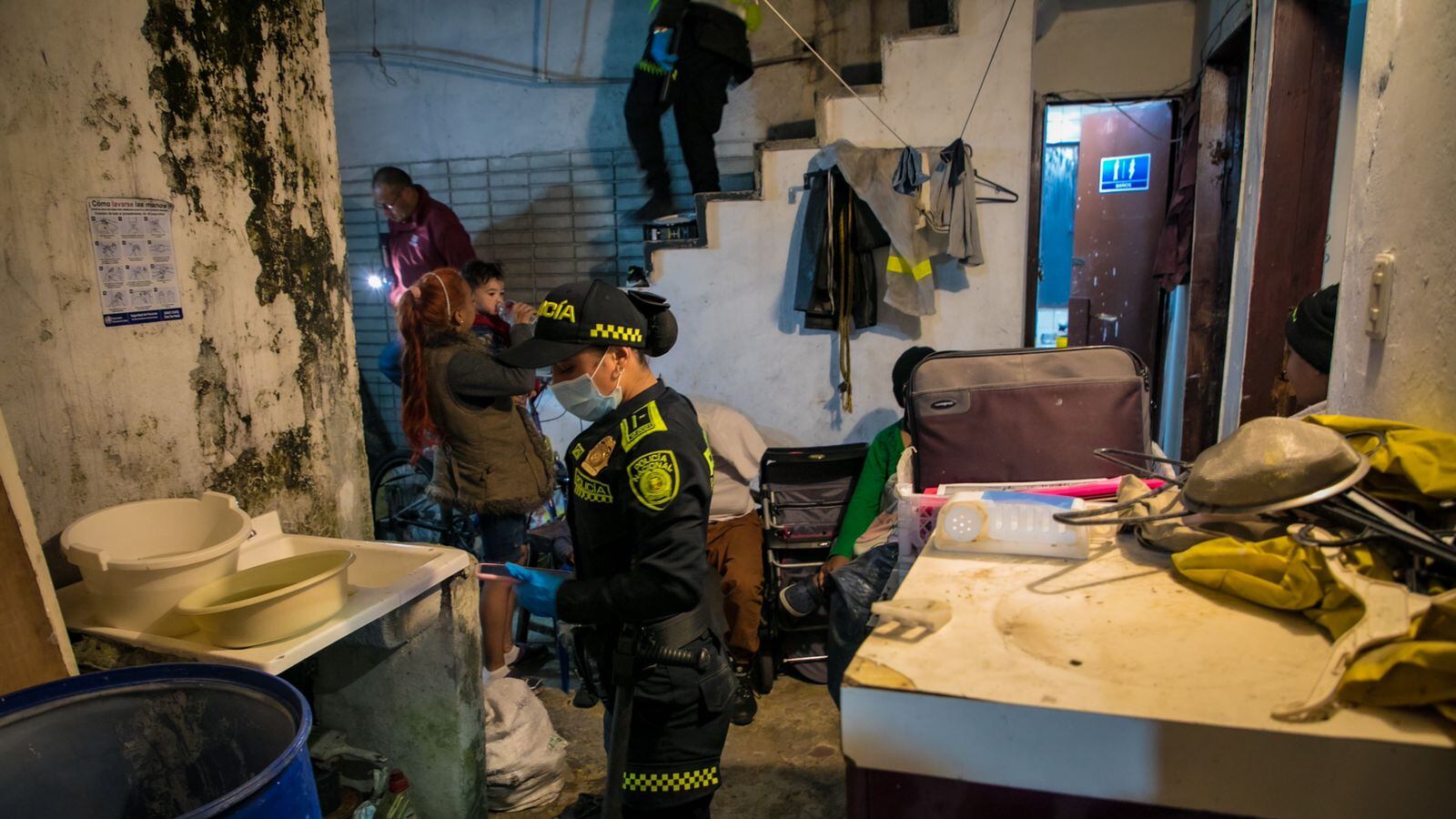 Autoridades en Bogotá hicieron comando nocturno - 23 febrero