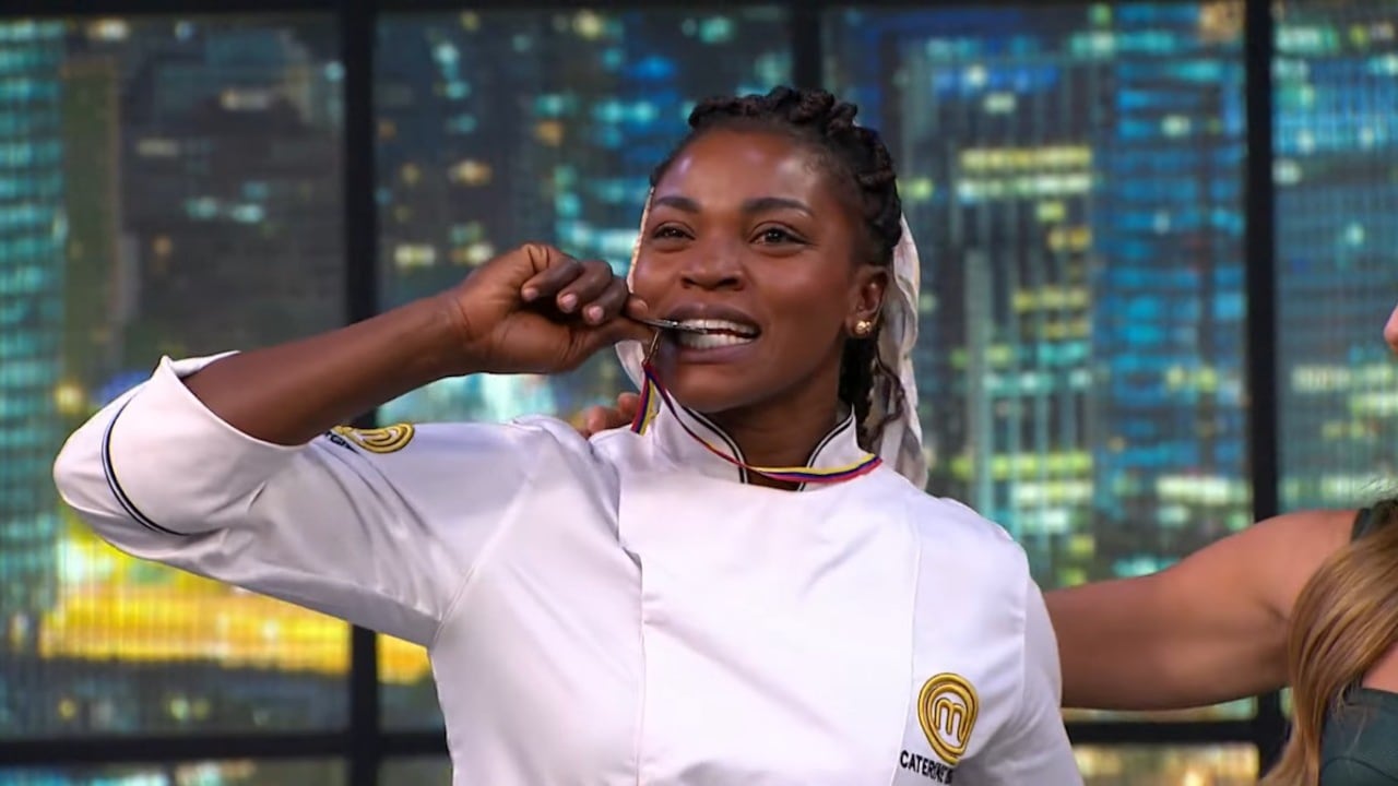 A Caterine Ibargüen le tocó conformarse con el tercer lugar de 'MasterChef Celebrity' y dicen que pasó del oro al bronce.