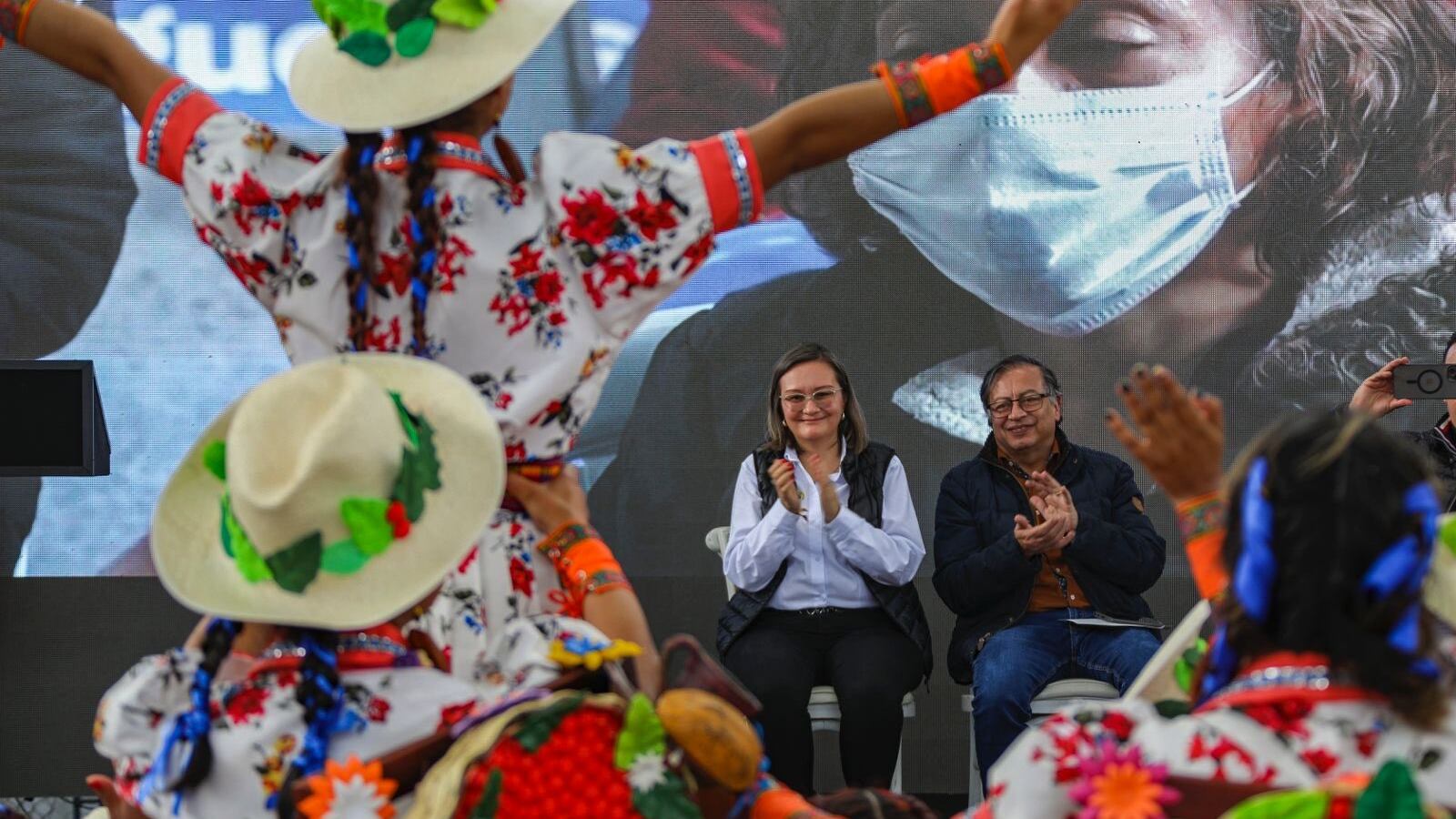 Cielo Rusinque terna Gustavo Petro