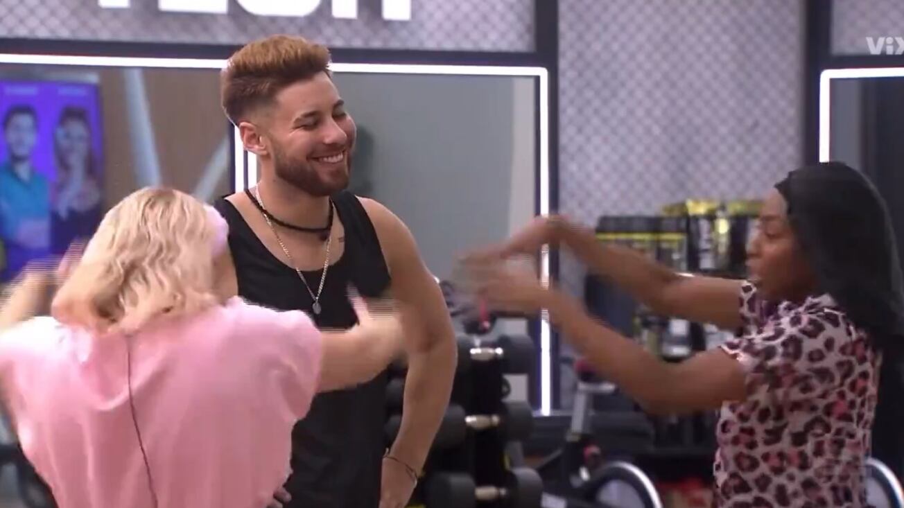 Karen y Ornella copiaron a Martha con sus rituales y dijeron que Nataly Umaña es un espíritu chocarrero.