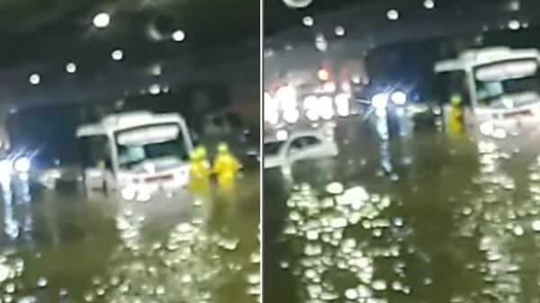 Personas rescatadas en Medellín por inundación soterrado Parques del Río