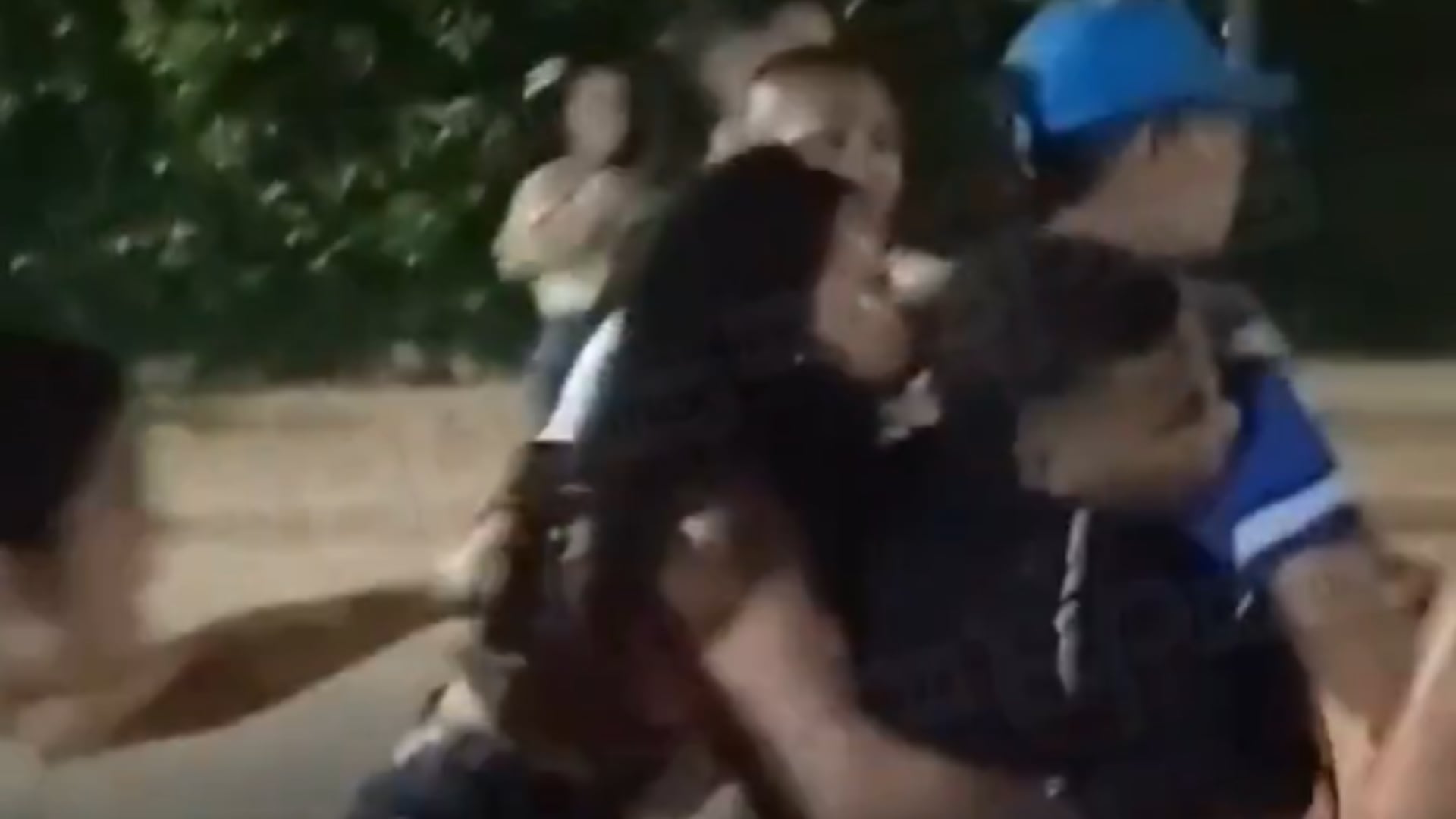 Luto en el Festival Vallenato: Tres policías abaleados, dos muertos y ocho heridos tras riña entre vecinos