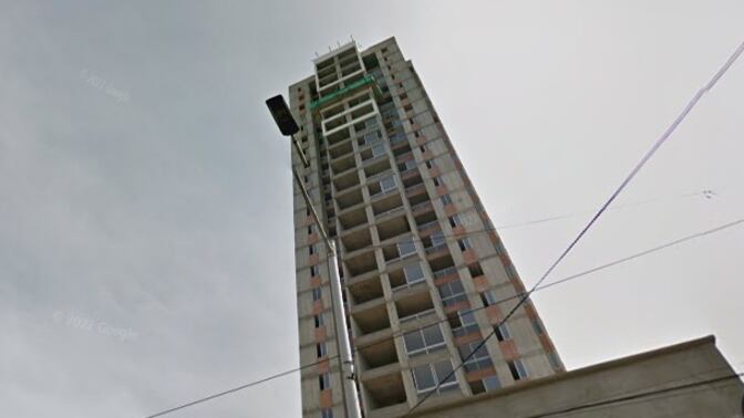 Hombre se lanzó del piso 19 de edificio en Medellín.