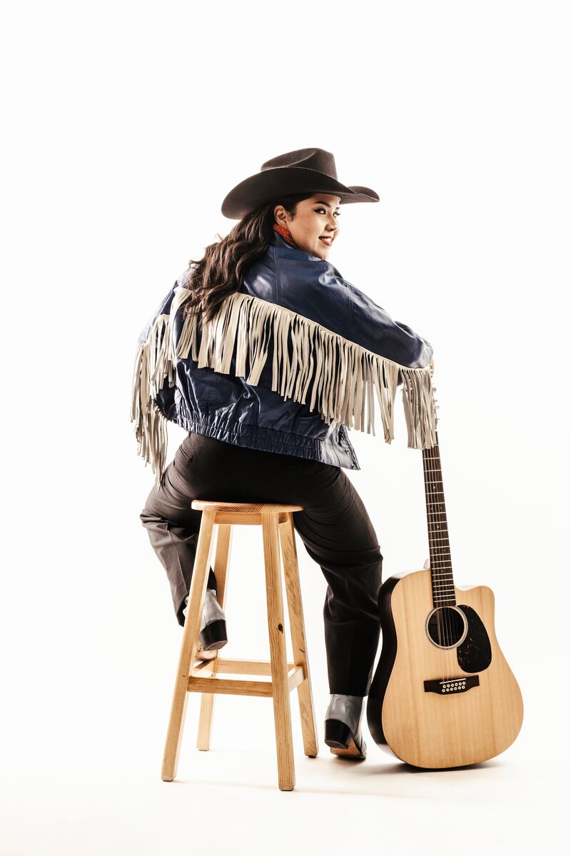 Vivir Quintana le dedica un álbum a las mujeres que se defendieron de sus agresores