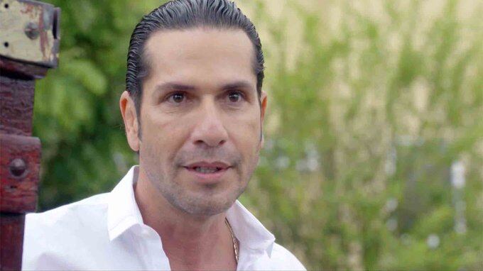 Gregorio Pernía encarnó a "El Titi" en la saga 'Sin senos sí hay paraíso'