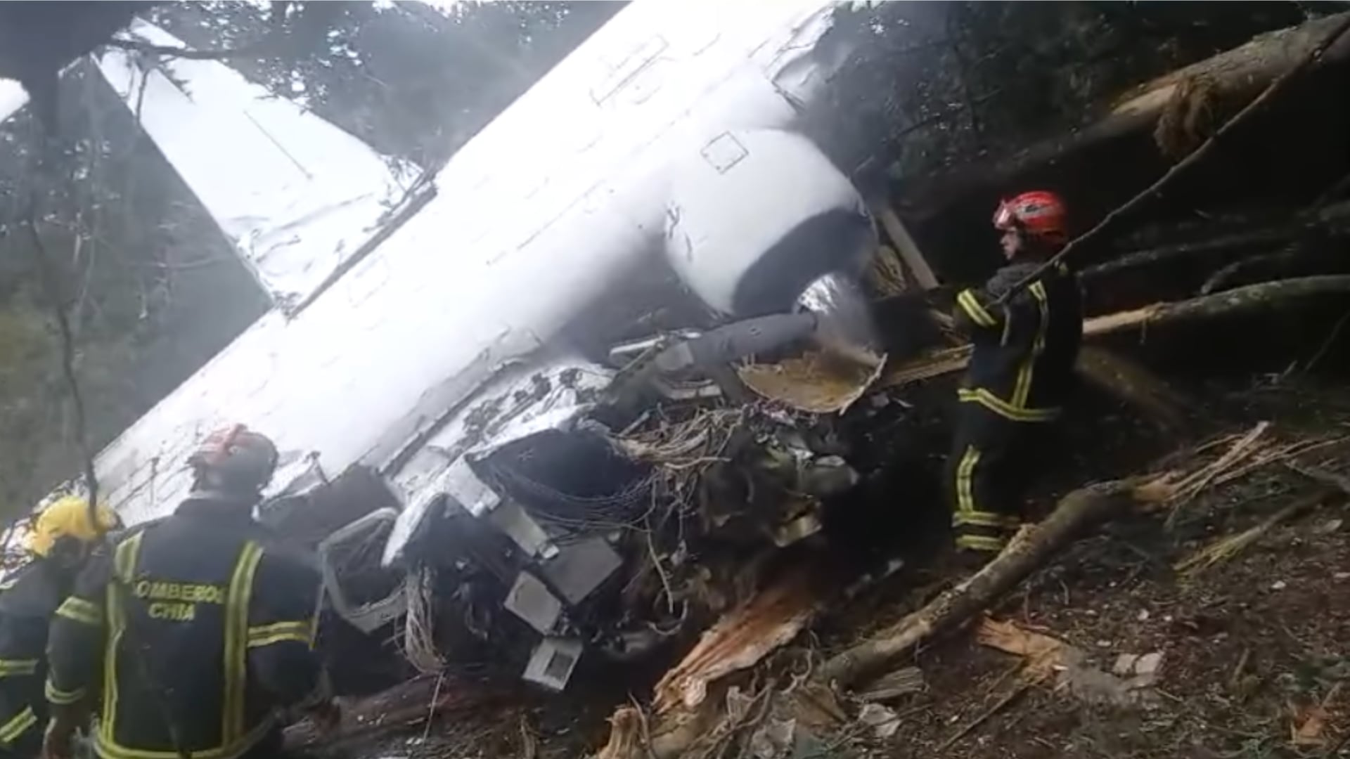 Una avioneta se desplomó Chía, Cundinamarca, se reportan varios heridos