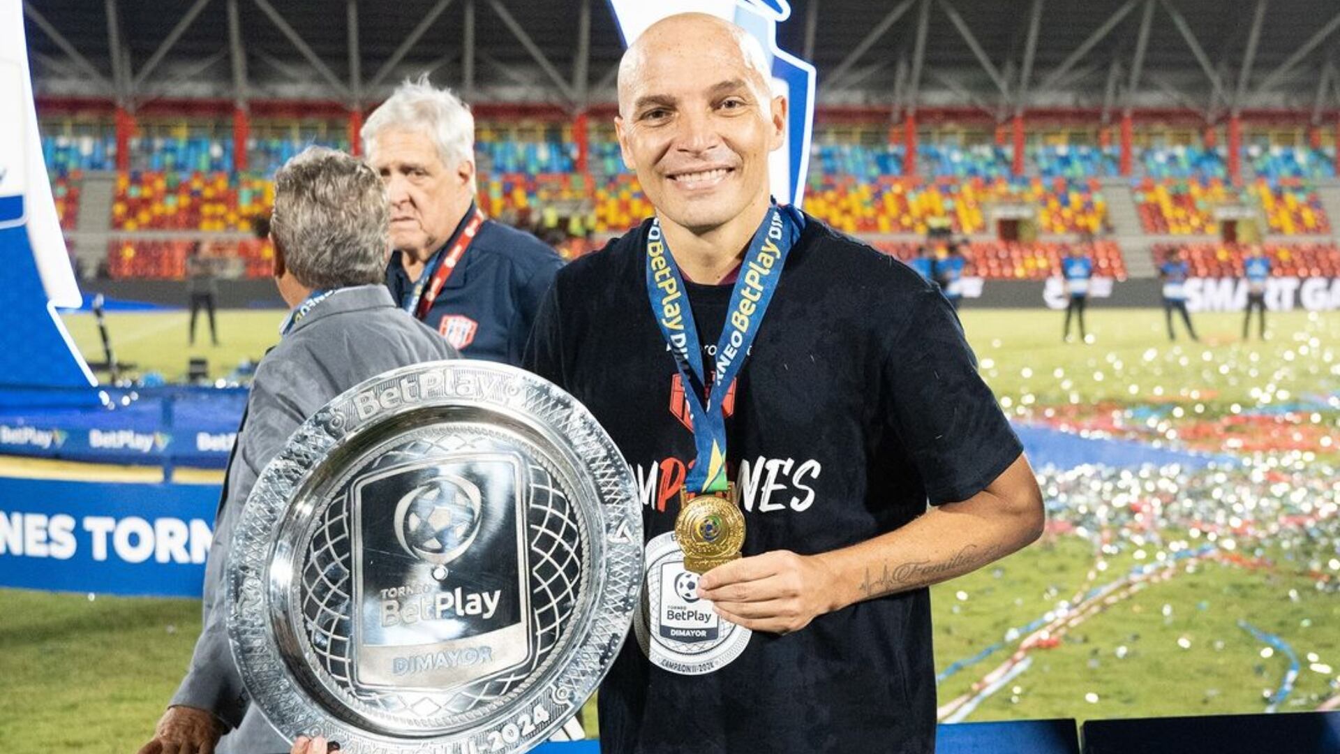 ‘Pecoso’ Correa confrontó en vivo a periodista que lo acusó de ser líder de ‘revolcón’ contra Pinto