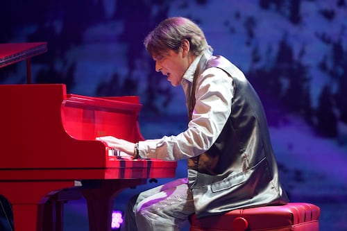 Arthur Hanlon regresa a Colombia: el piano como un viaje emocional que rompe fronteras