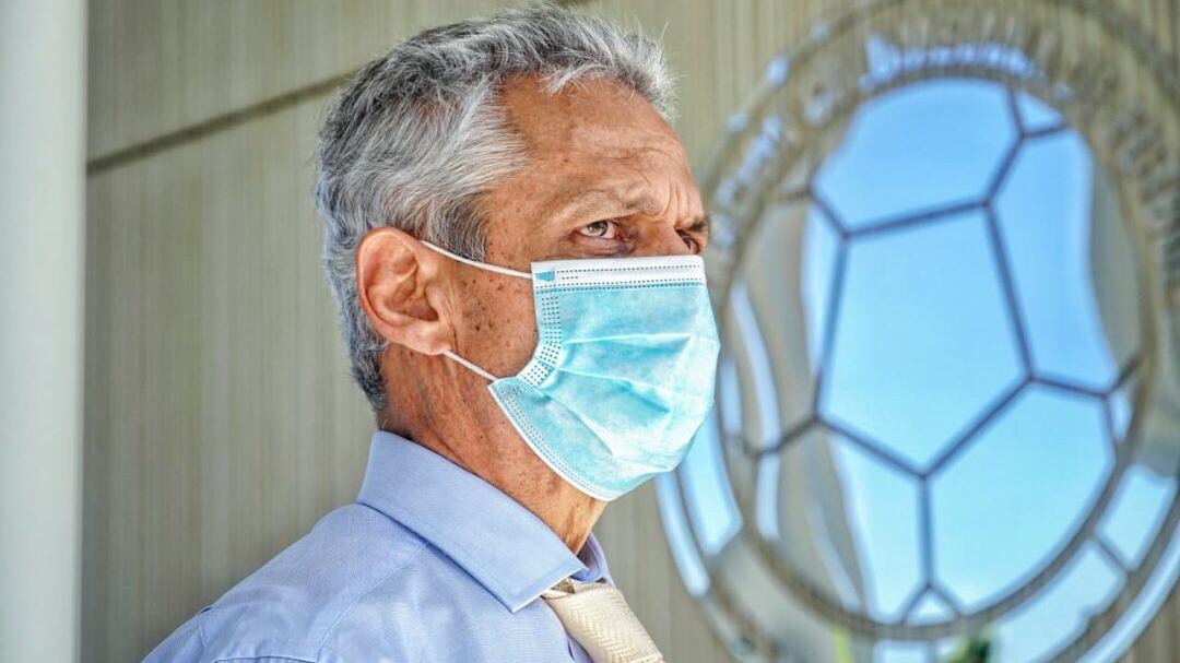 Reinaldo Rueda reconoció que sintió pena que lo metieran en chismes con Atlético Nacional