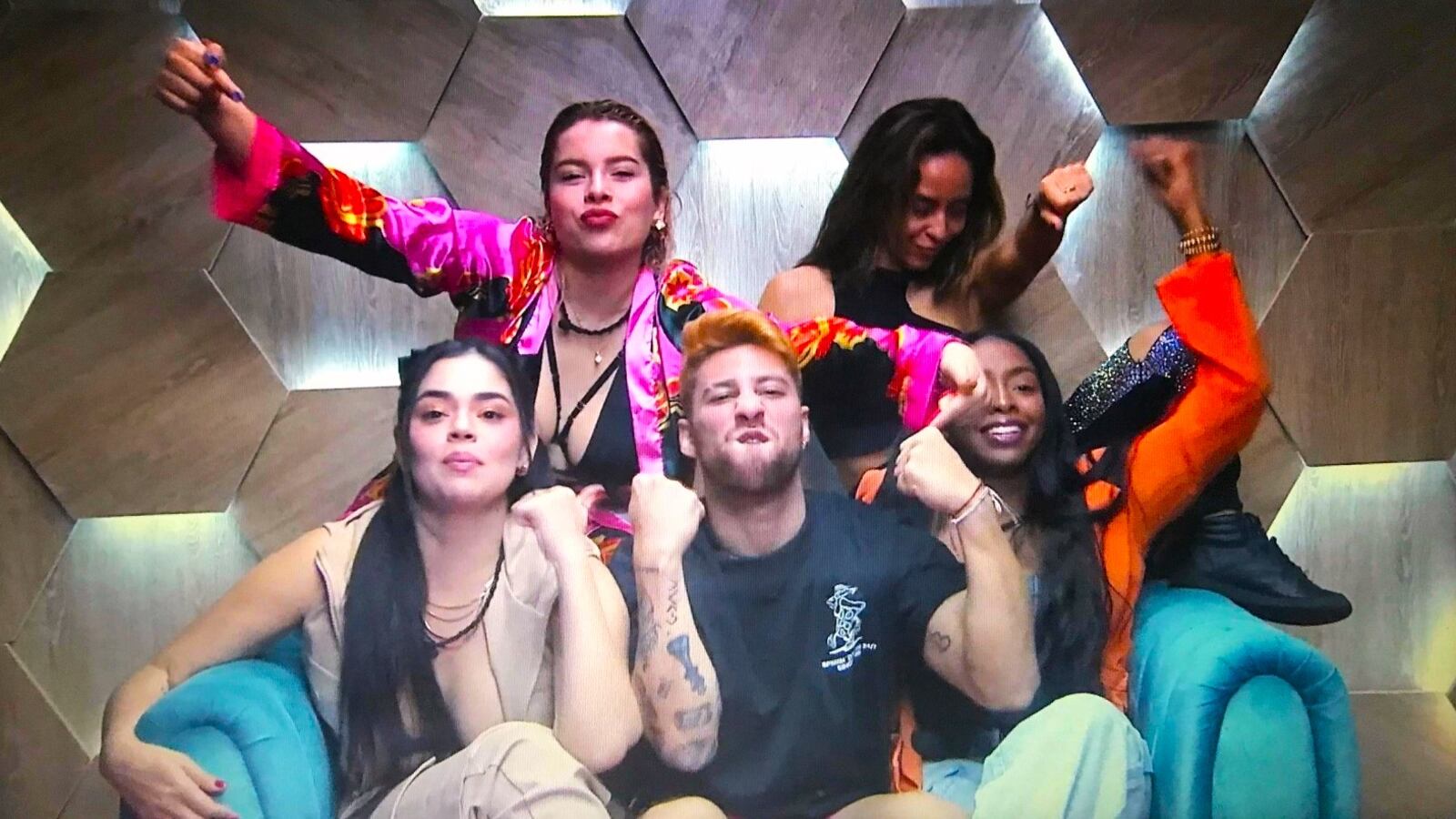 Los televidentes de RCN aseguran que en 'La Casa de los Famosos' se hacen los ciegos para favorecer al team papilla.