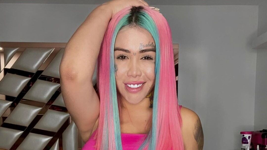 Yina Calderón ha estado colgando en cada una de sus historias los videos que le envían sus seguidores, los cuales han puesto a volar la imaginación.