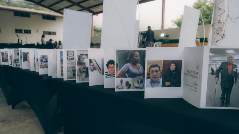 La infame historia del secuestro en Colombia: De las jaulas de las Farc a los traslados del ELN a Venezuela