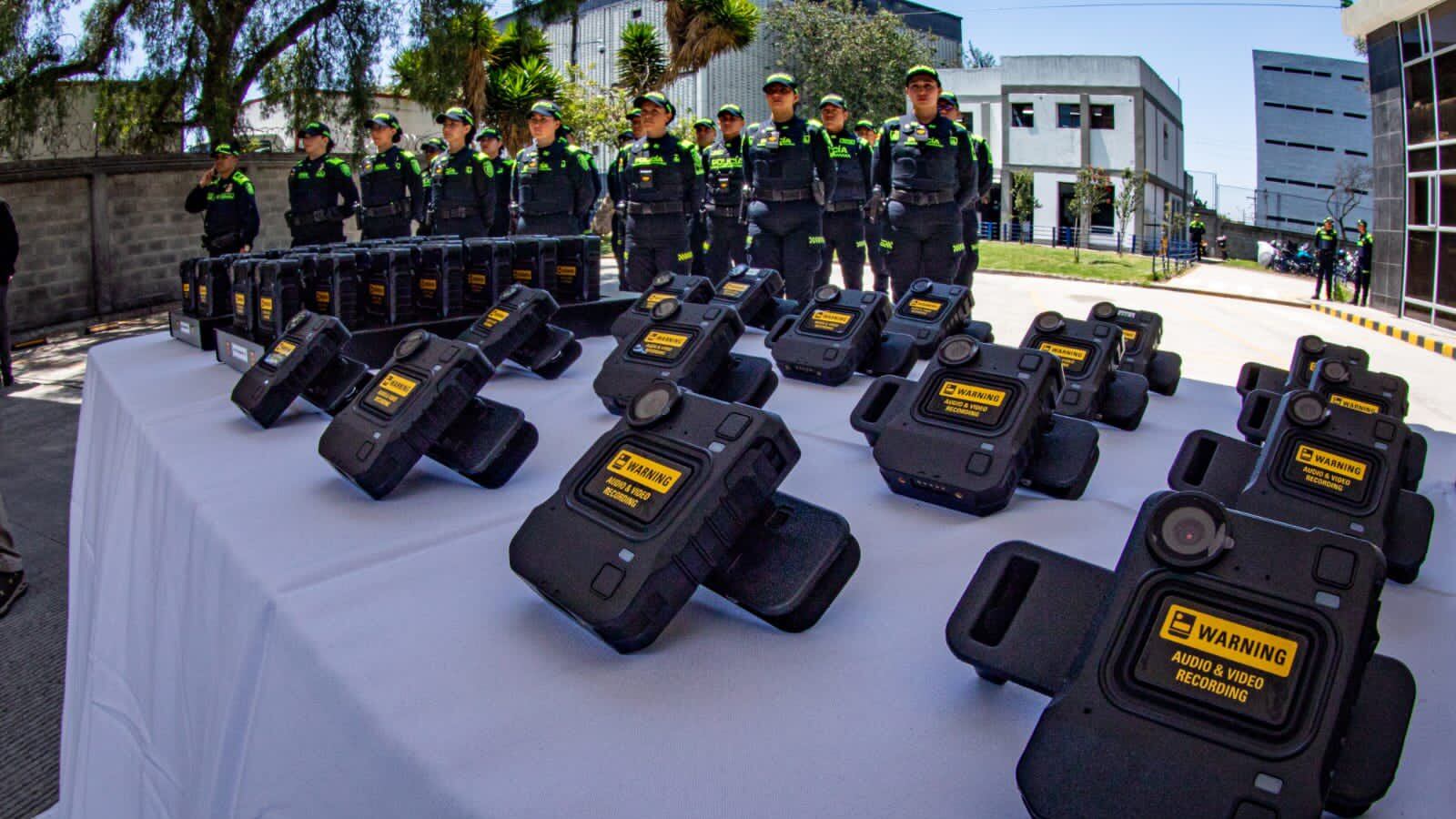 ¿Las grabaciones de cámaras corporales de policías pueden manipularlas?