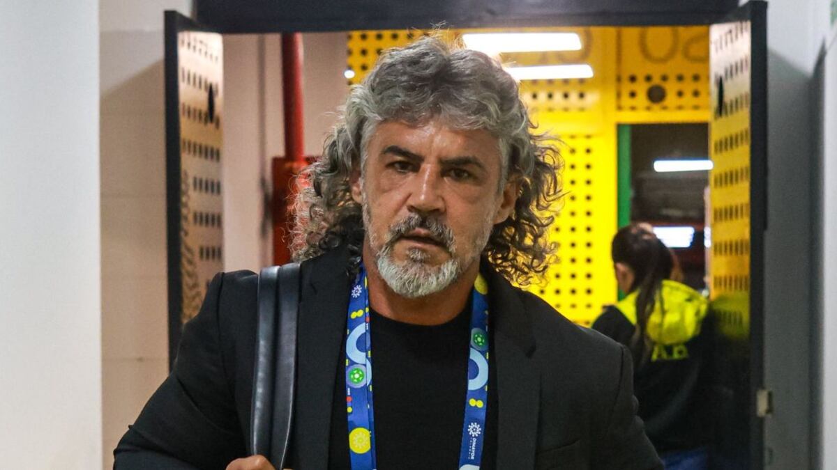 Leonel Álvarez le bajó la caña a la hinchada de Junior de Barranquilla: no los escuchó