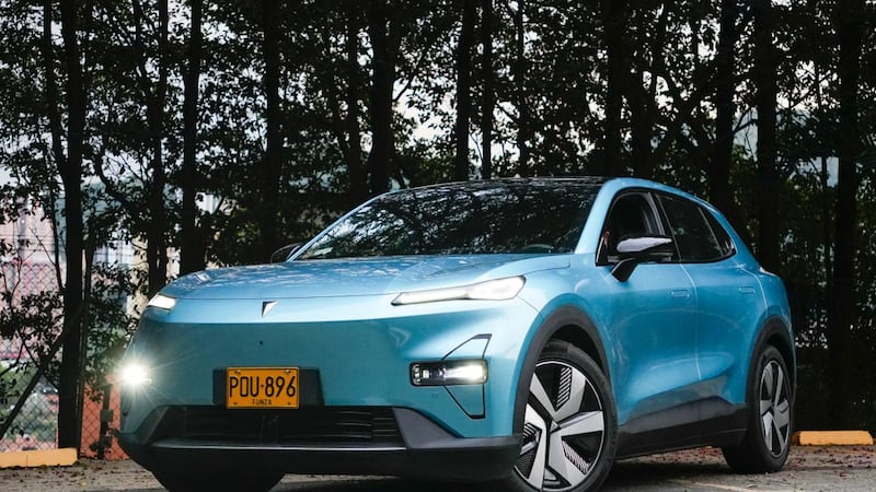 Lo extraordinario, lo bueno y lo no tan bueno de la nueva Deepal S05 100% eléctrica