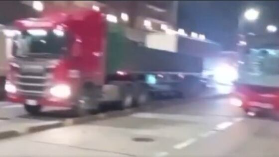 Fatal accidente de tránsito en Bogotá dejó dos personas muertas en principal vía.