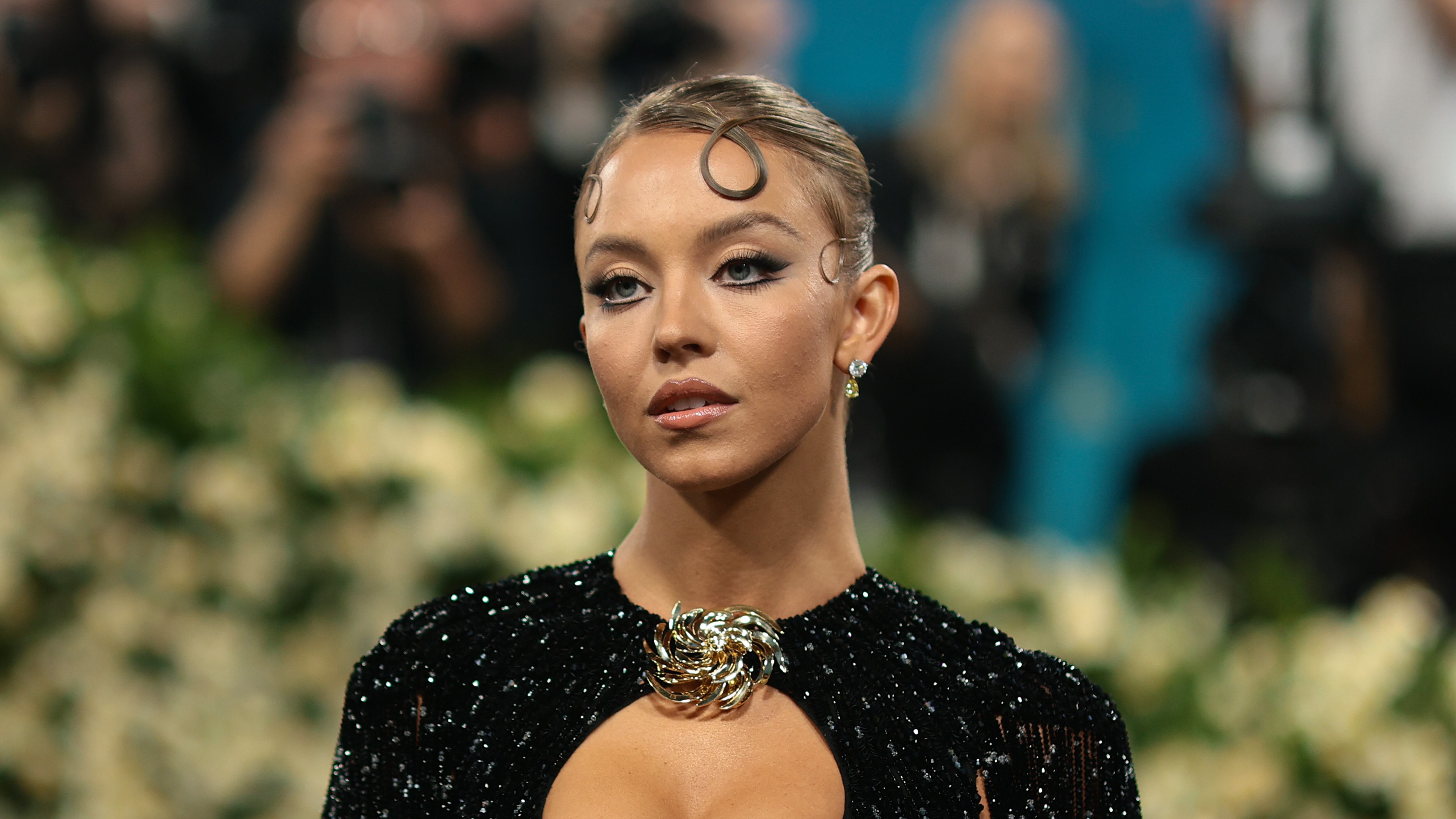 Sydney Sweeney venderá jabones con agua usada de su baño